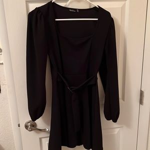 Boohoo black dress with belt buckle